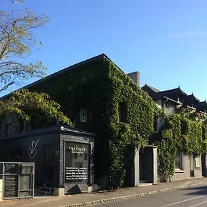 Logis De La Levée Hotel